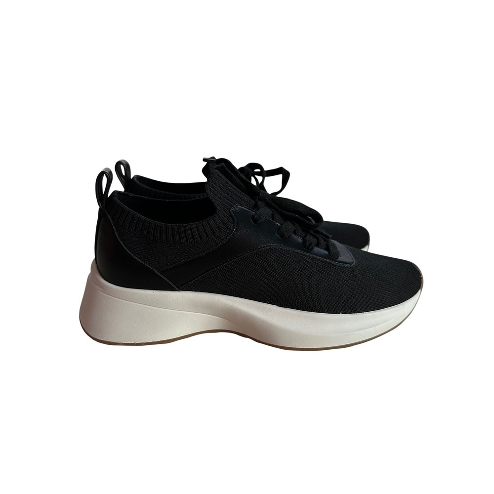 Gianni Bernini Black Floraa‎ Memory Foam Slip On Sneakers Women Size 8.5 Comfort